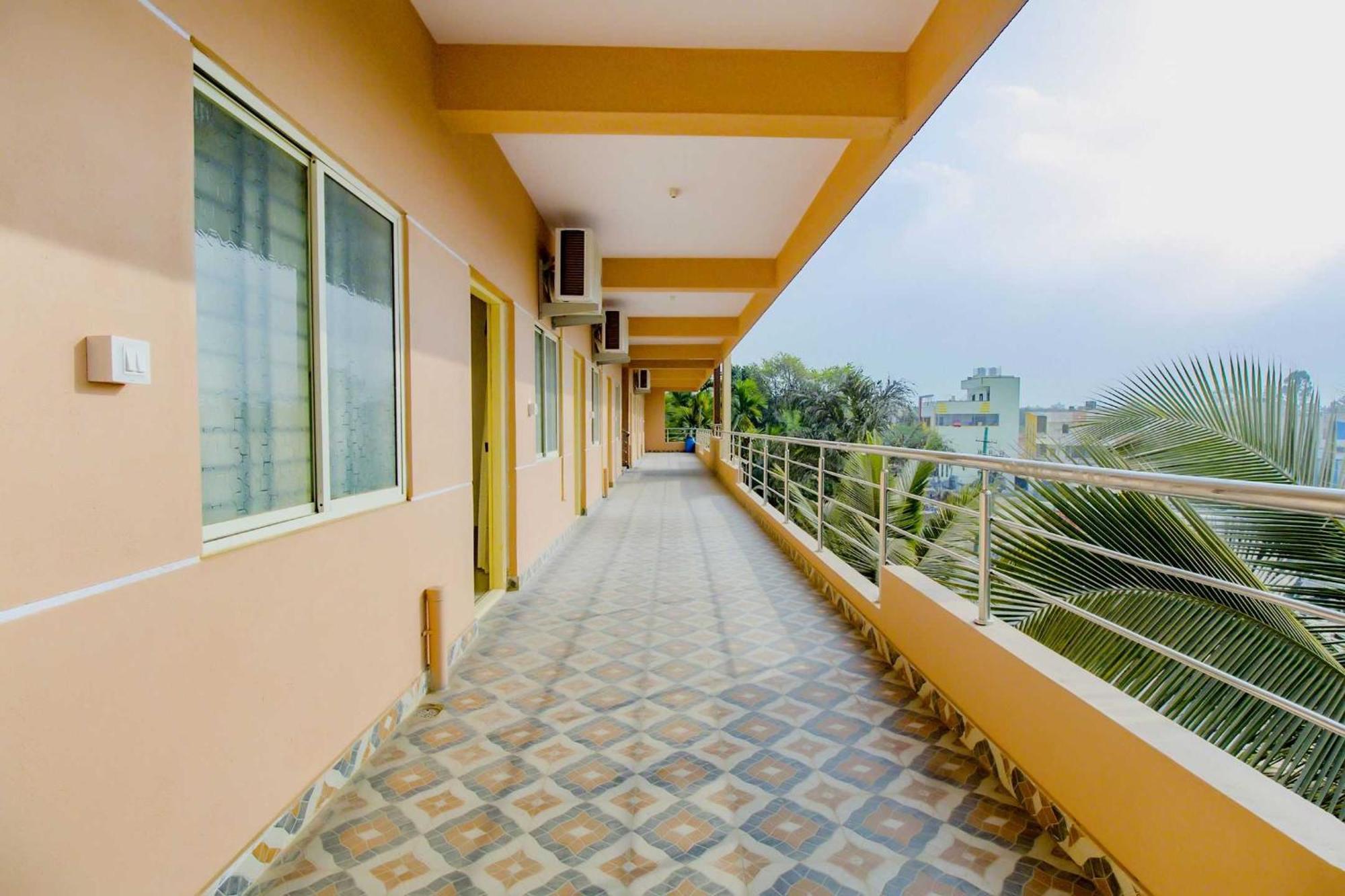 Hotel O P N K Suites Jālahalli 外观 照片